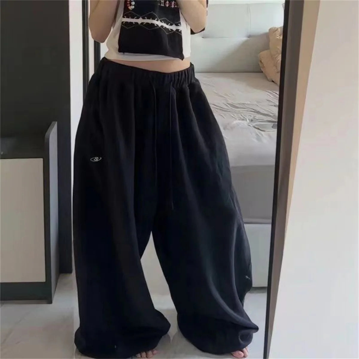 Oversize Woman Grey Black Sweatpants Y2K Korean Streetwear Loose Casual Jogger Pants High Waist All Match Drawstring Trousers