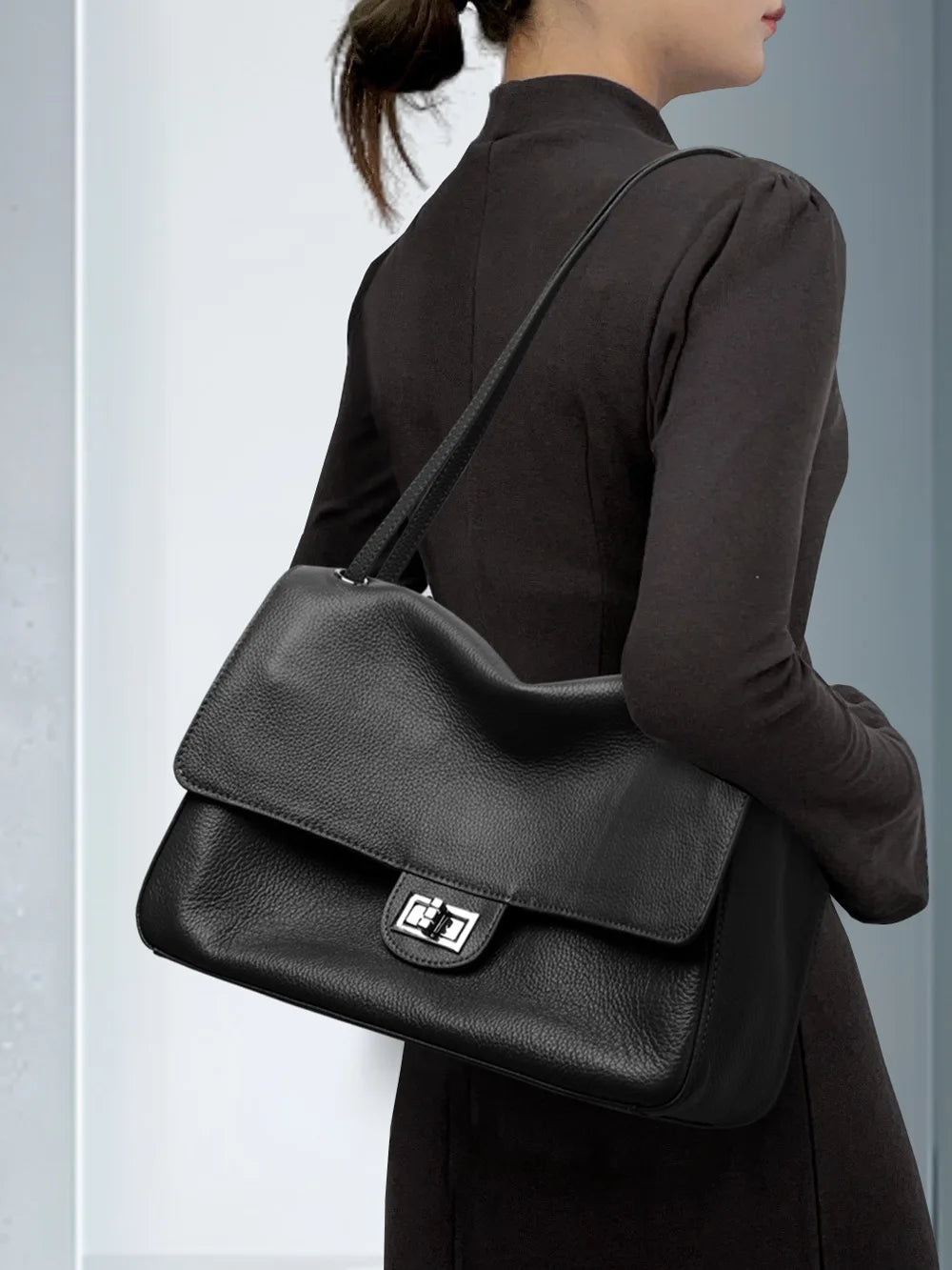 2026 Women's Top Layer Cowhide Armpit Bag Single Shoulder Crossbody Handbag for Commuting Fashionable Cover Bag