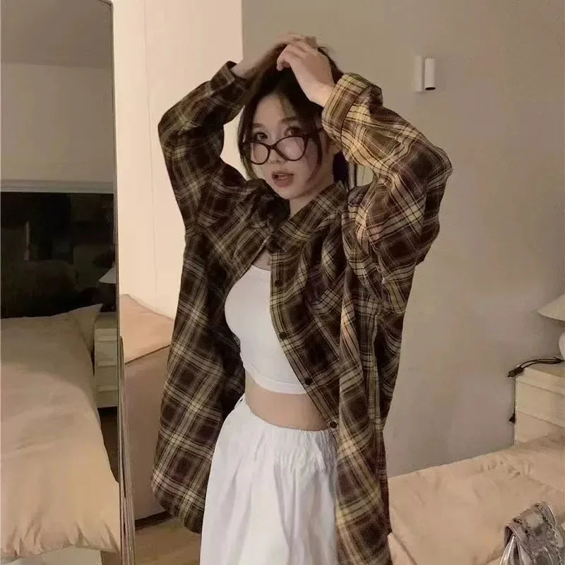 Harajuku Oversize Loose Plaid Shirts Female Lazy Style Long Sleeve Out Wear Casual Blouses Vintage All-match Students Shirt