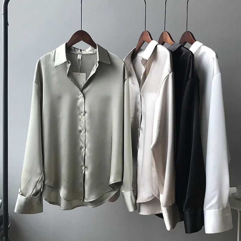 A white shirt for women's autumn and winter, with a unique design sense, is a versatile, retro, Hong Kong-style, elegant, long-s