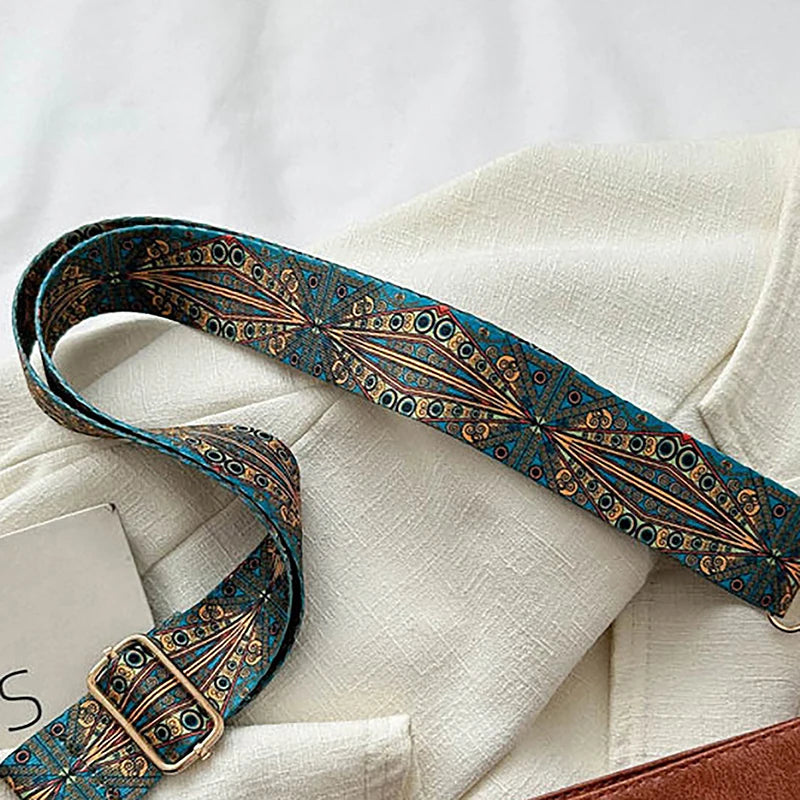 Wide Strap Retro Shoulder Bag